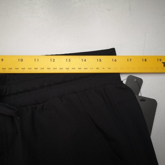 NWT Reebok Ladies Size Large Black Elastic & Tie Waist Active Capris - Picture 11 of 13